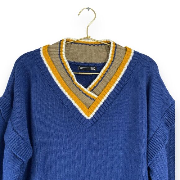 Dazy Oversized Preppy Deep V-Neck Sweater Women's Blue Chunky Knit Size: L 511 - Picture 2 of 6